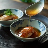 とろ〜りもちもち「蓮根餅のべっこう餡かけ」
