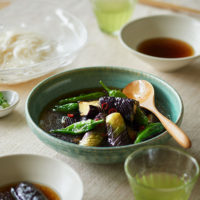 ひんやり美味しい「茄子とししとうの揚げ浸し」