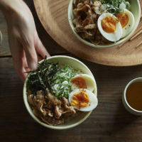 火を使わず簡単！ガッツリ！「金富利豚バラ丼」