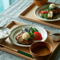 久右衛門かつおだしを使った だし香る和風ハンバーグ